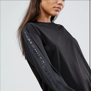 Missguided Londunn Logo Sleeve Detail Mesh Top